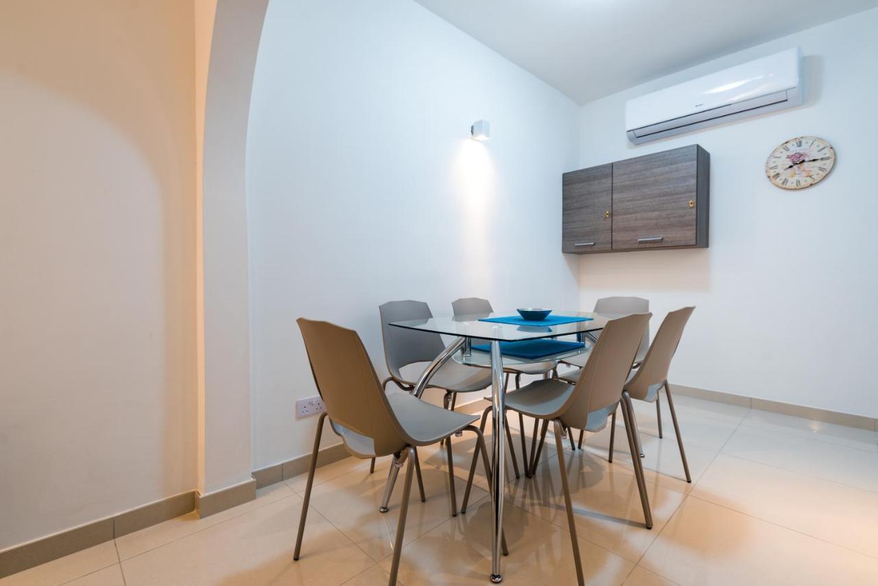 Sh6A- Qawra Prime Location 2 Bedroom Apartment St. Paul's Bay Luaran gambar
